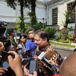 Airlangga 'Ngadu' ke Jokowi, UE Bikin Sawit CS Kena Jegal
