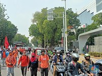 Ribuan Buruh Demo di Jakarta, Jalanan Ini Macet Parah