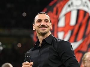 Ibrahimovic Balik ke AC Milan... Bukan sebagai Pemain