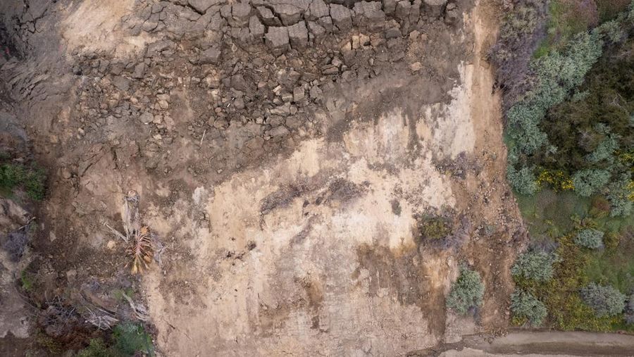 Tanah longsor kembali terjadi yang hampir meruntuhkan situs budaya Casa Romantica yang bersejarah di San Clemente, California, AS pada Senin, (5/6/2023). (Dok. casaromantica)