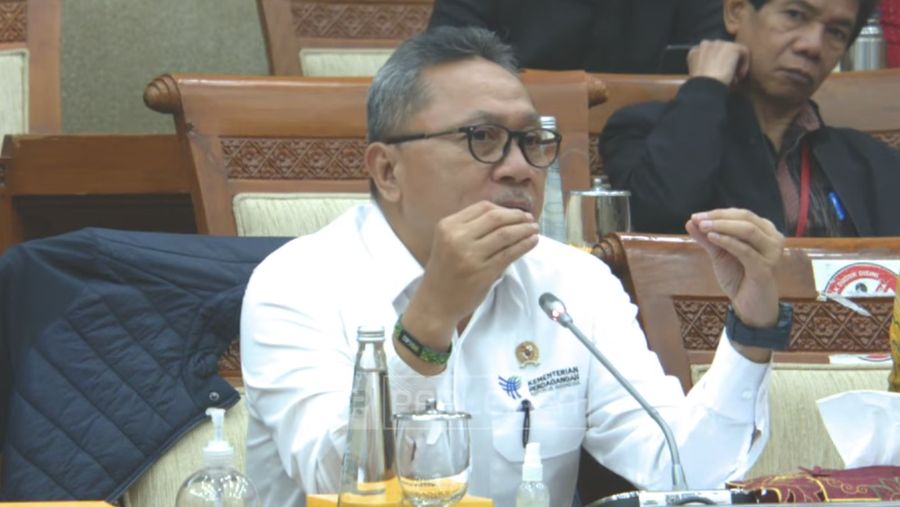 Menteri Perdagangan Zulkifli Hasan saat rapat kerja dengan Komisi VI DPR RI. (Tangkapan Layar Youtube TVR PARLEMEN)