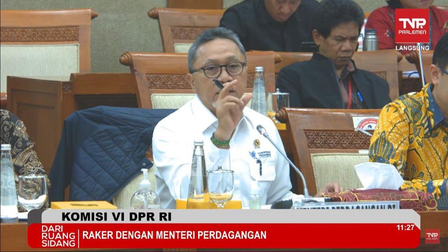 Menteri Perdagangan Zulkifli Hasan saat rapat kerja dengan Komisi VI DPR RI. (Tangkapan Layar Youtube TVR PARLEMEN)