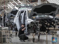 Beda Nasib PMI Manufaktur: RI Ambruk, Thailand Terbang