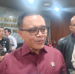 MenPANRB Puji Program 'Marketplace Guru' Mas Menteri Nadiem