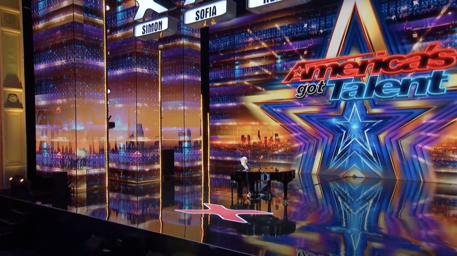 Seorang penyanyi asal Indonesia mencuri perhatian di America's Got Talent 2023. Ia adalah Putri Ariani yang memiliki suara emas. (Tangkapan Layar Twitter @AGT)