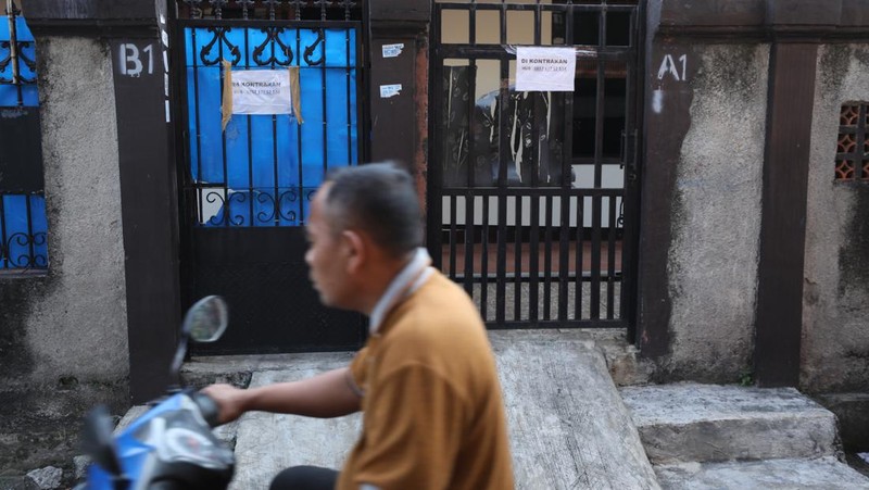 Dampak PHK Dimana mana Pabrik Hingga Kos-kosan Sepi. (CNBC Indonesia/Tri Susilo)