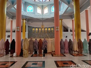 UGM Sediakan 2.000 Porsi Buka Puasa-Sahur Gratis, Begini Cara Pengambilannya