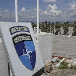 NATO Bereaksi, 3.600 Tentara Siaga di 'Halaman Belakang' Rusia