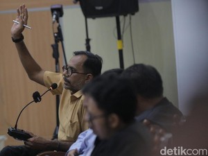 Kasus Lord Luhut, JPU Tuntut Haris Azhar 4 Tahun Penjara