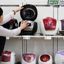 Siap-Siap, ESDM Tebar 500.000 Rice Cooker Gratis Akhir Bulan