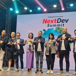 Hadir di NextDev Summit 2023, Dian Sastro Kisahkan Ini