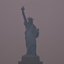 Pemerintah New York Umumkan Keadaan Darurat, Ada Apa?