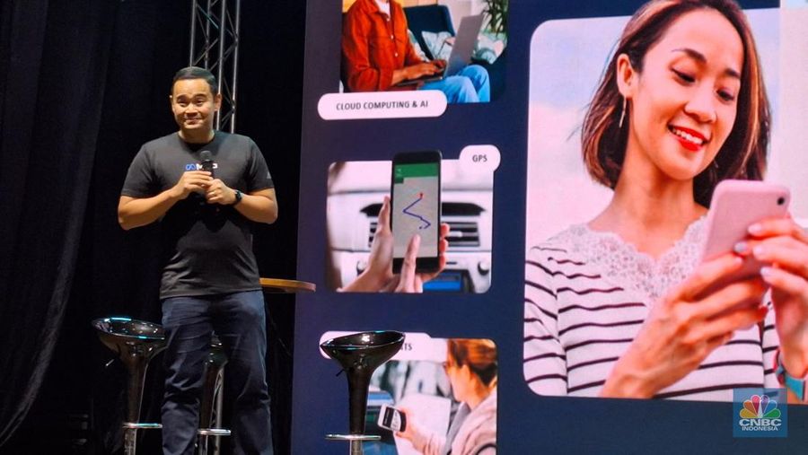 NextDev Head of Industry Meta Indonesia Aldo Rambie menjadi salah satu pembicara di Expert Talks NextDev Summit 2023 Summit 2023