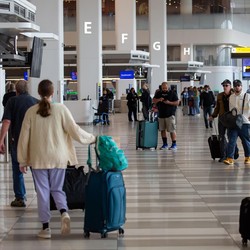 Alasan Penumpang Panik Lihat Kode SSSS di Boarding Pass Pesawat