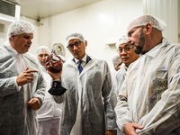 Wow! Ada Pabrik Rendang di Eropa, Sebulan Produksi 30 Ton!