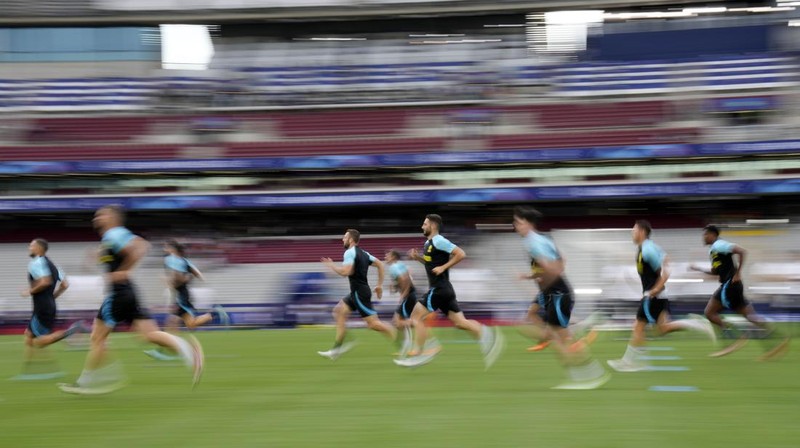 Inter Milan players run during a training session at the Ataturk Olympic Stadium in Istanbul, Turkey, Friday, June 9, 2023. Manchester City and Inter Milan are making their final preparations ahead of their clash in the Champions League final on Saturday night. (AP Photo/Antonio Calanni)