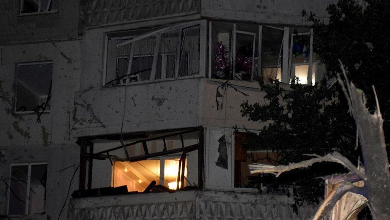A view shows an apartment building damaged during a massive Russian drone strike, amid Russia's attack on Ukraine, in Odesa, Ukraine June 10, 2023. Press Service of the Operational Command South of the Ukrainian Armed Forces/Handout via REUTERS ATTENTION EDITORS - THIS IMAGE HAS BEEN SUPPLIED BY A THIRD PARTY.