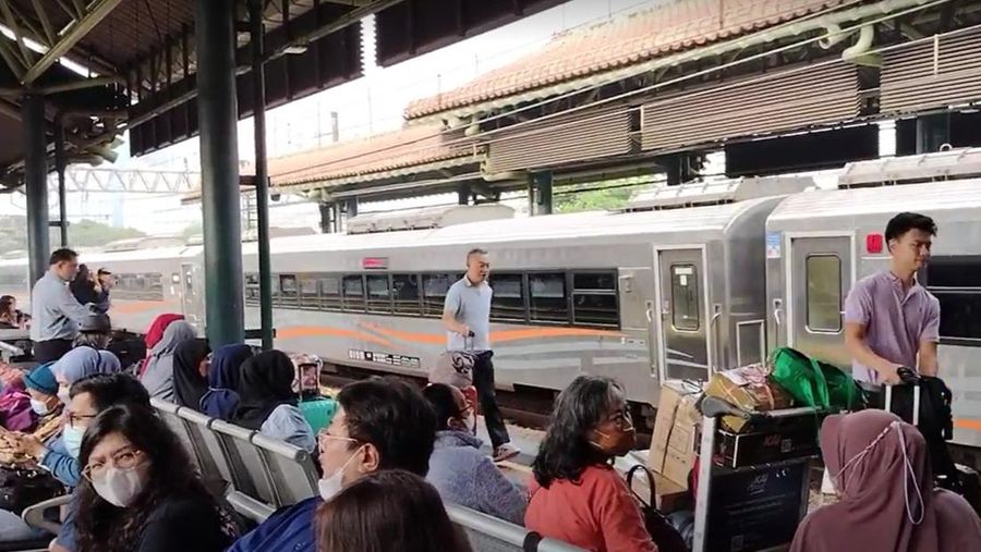 Ilustrasi penumpang kereta jarak jauh. (Dok. KAI)