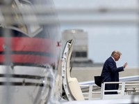 Hot Sidang Donad Trump! Tiba di Florida, Siap Tuntutan Pidana