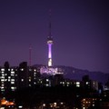 HUT BTS ke-10, Landmark Ikonik di Seoul Diterangi Cahaya Ungu
