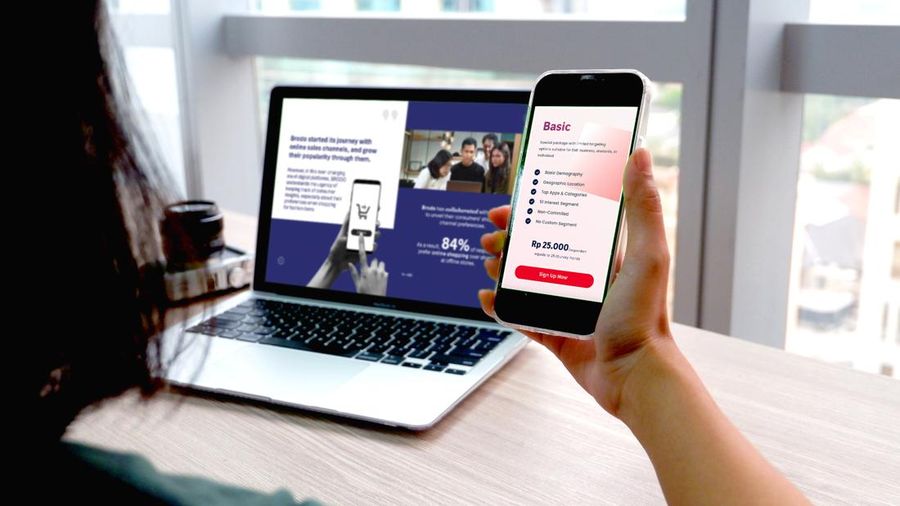 Telkomsel Enterprise melalui platform survei digitalnya yang bernama tSurvey.id menghadirkan layanan khusus bagi sektor Usaha Mikro, Kecil, dan Menengah (UMKM) melalui solusi berbasis insight khusus UMKM yang dapat membantu pelaku riset sektor UMKM.