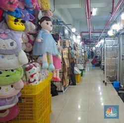 Efek Barang China, Menteri Jokowi 'Wajib Lapor' Jumat Ini
