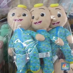 Misterinya Barang China Bisa Murah, Boneka Lokal Susah Laku!