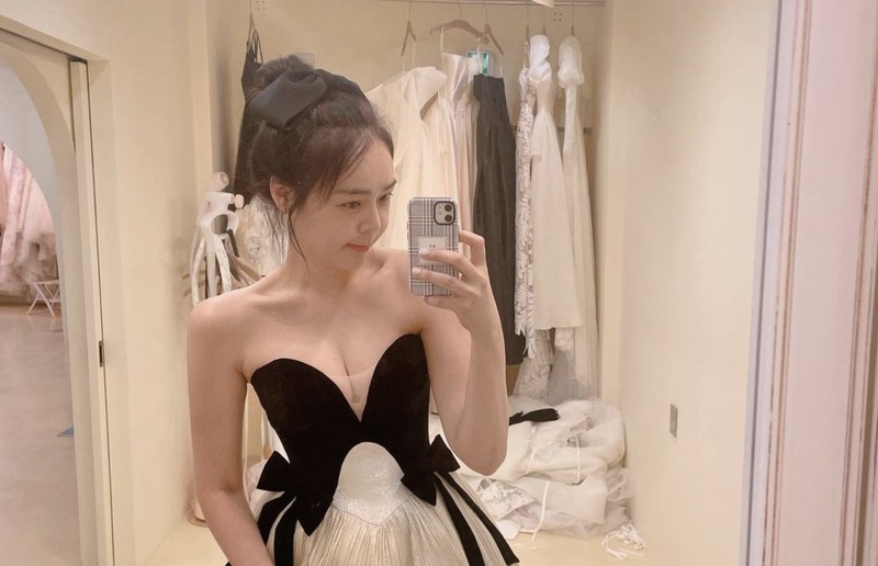 Model transgender Korea Choi Han Bit akan segera menikah. (Tangkapan Layar Instagram @badahb87)