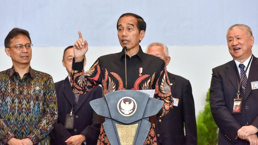 Presiden Joko Widodo menghadiri acara peresmian Tzu Chi Hospital di Pantai Indah Kapuk dengan bersama sejumlah menteri dan Pendiri Agung Sedayu Group Sugianto Kusuma alias Aguan. (Dok. Tim Media Prabowo Subianto)