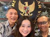 Istri Denny Sumargo Jadi Komisaris CMNP Milik Jusuf Hamka