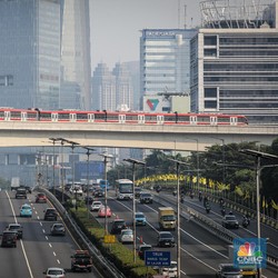 Foto Sepekan, Sodetan Ciliwung - Proyek Tol Baru IKN