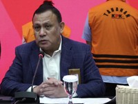 Breaking News: KPK Tahan 9 Tersangka Korupsi Tukin di ESDM