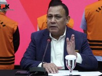 Kacau! Uang Korupsi Tukin Dipakai Untuk Umrah & Bagi-bagi THR