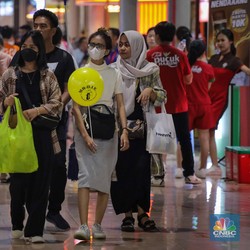 Daya Beli Masyarakat Melemah, Negara Ikut Rugi!