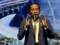 Jokowi: Indonesia Emas 2045 Butuh Kepemimpinan Kuat-Bernyali!