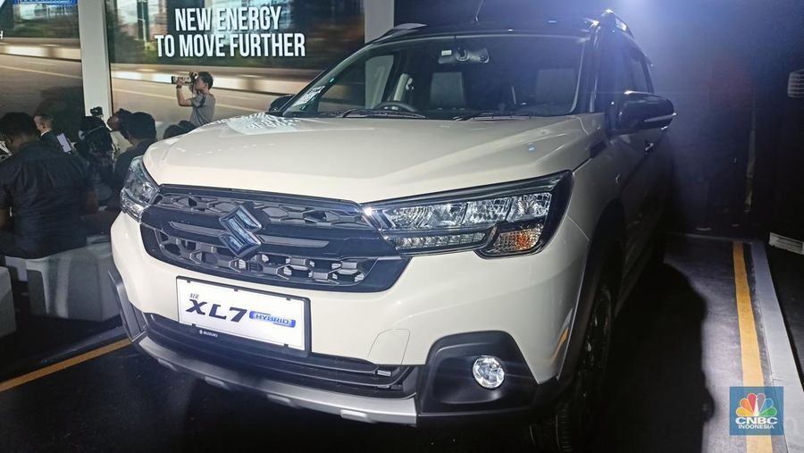 Suzuki New XL7 Hybrid. (CNBC Indonesia/Ferry Sandi)
