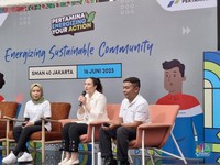 Mau Kurangi Sampah Plastik? Chelsea Islan Kasih Tipsnya Nih