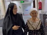 Jemaah Haji RI Pulih dari Strok, Bisa Jalan Usai Minum Zamzam
