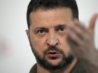 Ukraina 'Pecah'? Rival Baru Presiden Zelensky Muncul