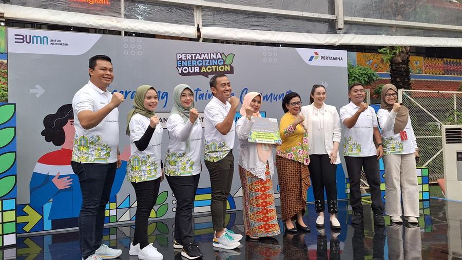 PT Pertamina (Persero) melakukan kick off program Sekolah Energi Berdikari Pertamina di SMA Negeri 40 Jakarta, Pademangan, Jakarta Utara, pada Jumat (16/6)