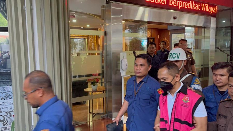 Tersangka baru kasus korupsi BTS 4G, M Yusrizki. (Dok. Detikcom/Azhar Bagas Ramadhan)