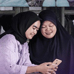 Pinjol Ibu-Ibu Desa Dapat Pendanaan Rp 1,4 T dari AS
