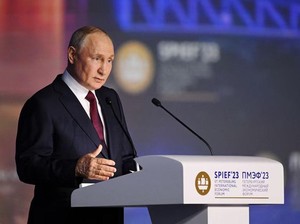 Putin Akan Berkunjung ke UEA-Arab Saudi, Bahas Apa?