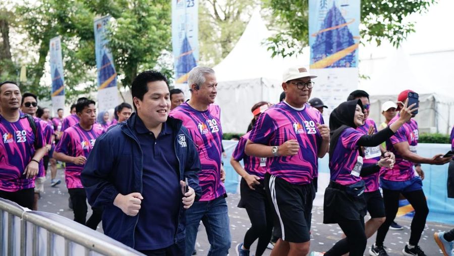 Ajang sport tourism tahunan Bank Mandiri bertajuk Mandiri Jogja Marathon (MJM) 2023 berhasil mencetak juara baru. Dalam perhelatan lari terbesar di Indonesia, pelari Kenya mendominasi podium kategori paling bergengsi, yakni Full Marathon Putra dan Putri Open dimana podium pertama diraih oleh Stephen Mugambi dan Emmy Kiprotich dengan catatan waktu masing-masing 02:17:54 dan 03:05:17.