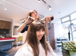 Yang Lagi Naik Daun di Jepang: Turis Ramai Berkunjung ke Salon Rambut