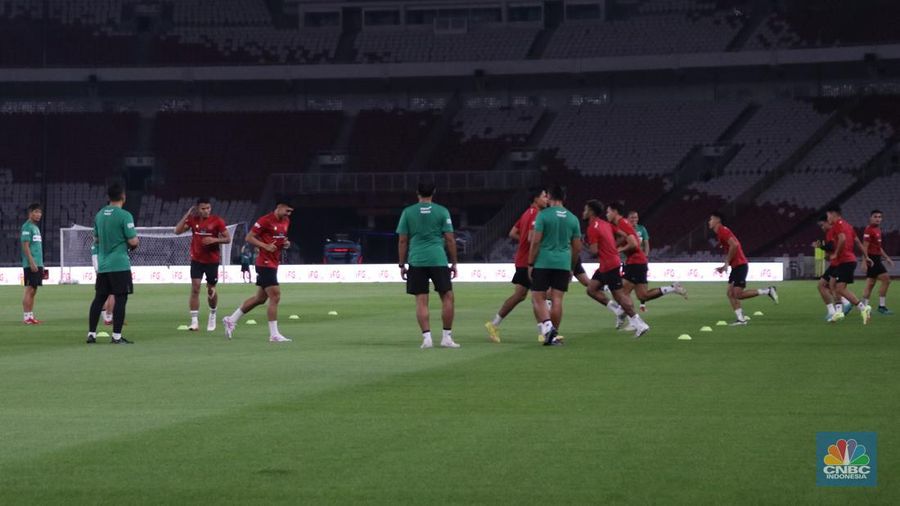 Latihan Timnas Indonesia Jelang Fifa Match Day, Indonesia vs Argentina. (CNBC Indonesia/Rindi Salsabilla)
