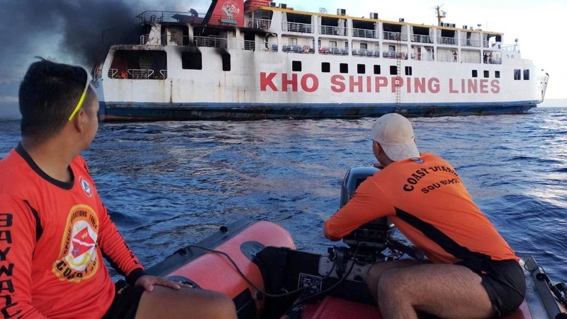 Smoke rises due to a massive fire at a ferry in Bohol, Philippines, June 18, 2023 in this handout image. Philippine Coast Guard/Handout via REUTERS    THIS IMAGE HAS BEEN SUPPLIED BY A THIRD PARTY. NO RESALES. NO ARCHIVES. MANDATORY CREDIT.