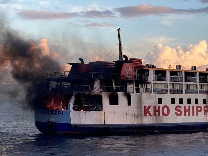 Smoke rises due to a massive fire at a ferry in Bohol, Philippines, June 18, 2023 in this handout image. Philippine Coast Guard/Handout via REUTERS    THIS IMAGE HAS BEEN SUPPLIED BY A THIRD PARTY. NO RESALES. NO ARCHIVES. MANDATORY CREDIT.