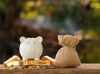 Belum Pernah Investasi, Baiknya Beli ORI023 atau Emas?