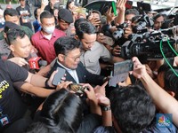 Jokowi Soal KPK Periksa Mentan: Hormati Proses Hukum yang Ada
